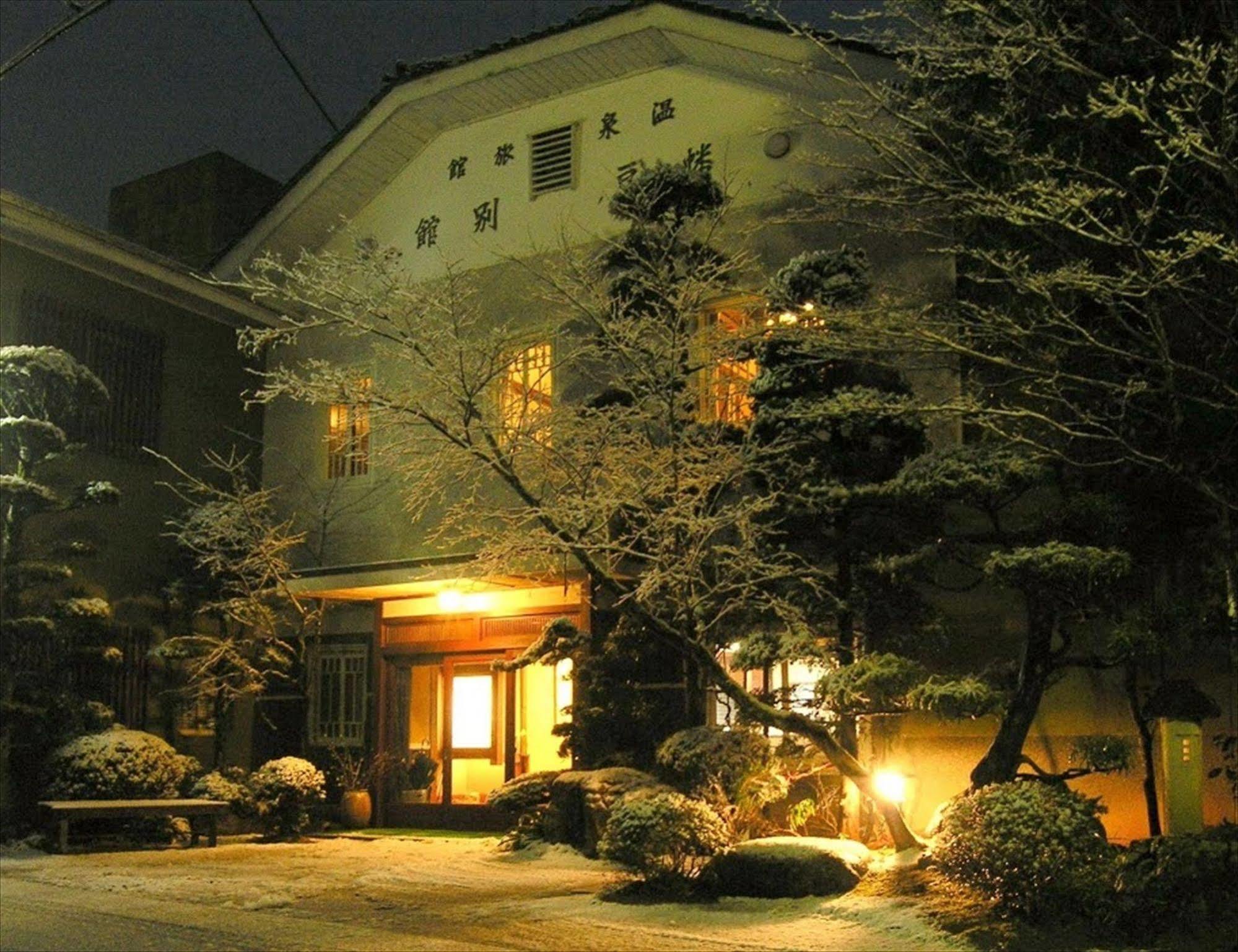Hazu Bekkan Shinshiro Экстерьер фото